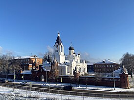 Свято-Троицкий Мариинский женский монастырь после первого снега в 2022 году.jpg