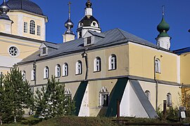 Настоятельский корпус