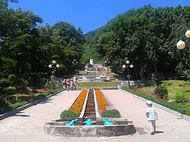 Каскадная лестница. Железноводск.jpg