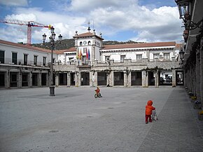 Plaza Mayor, Hoyo de Manzanares.JPG