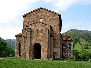 Santa Cristina de Lena III.jpg