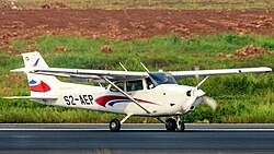 S2-AEP - Cessna 172S Skyhawk SP - Youngone - HSIA.jpg