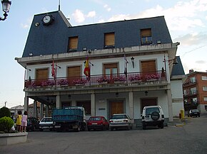 Ayuntamiento de Becerril de la Sierra, Madrid.jpg