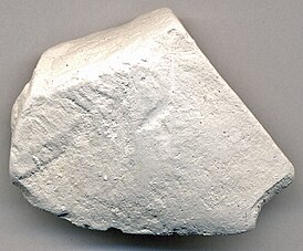 Chalk ("Upper Chalk" Formation, Upper Cretaceous; White Cliffs of Dover, England, southern Britain).jpg