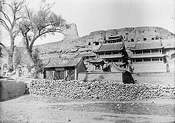 Yungang Grottoes, 1907 (5).jpg