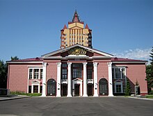 Дом офицеров в Перми.jpg