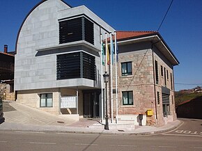 Ayuntamiento de Las Regueras.jpg