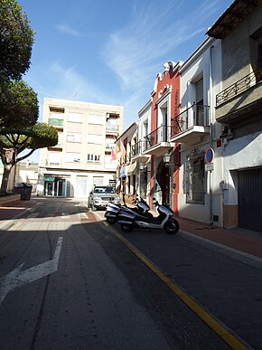 Edificios de l Policía Local y del Museo.jpg