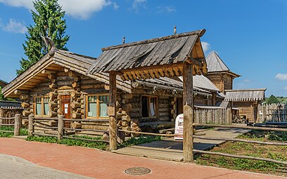 Музей «Усадьба средневекового рушанина» в городе Старая Русса