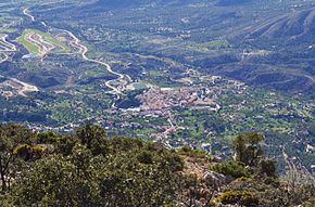 Vista de Finestrat des del Puig Campana.jpg