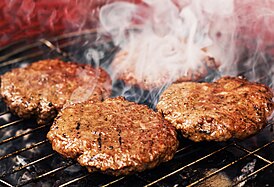 Плескавица на скара.jpg