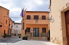 Benissoda. Església de la Nativitat de la Mare de Déu. Ajuntament 2.jpg