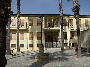 Ayuntamiento de Benicolet 03.jpg