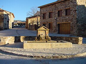 Fuente en Prádena del Rincón.jpg