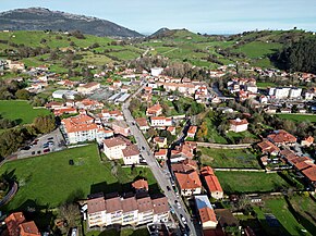 Vista aérea de Liérganes 01.jpg