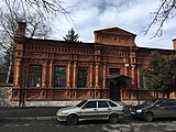 Старинный особняк на улице Тамаева