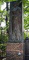Памятник А. К. Тарасовой на Введенском кладбище в Москве