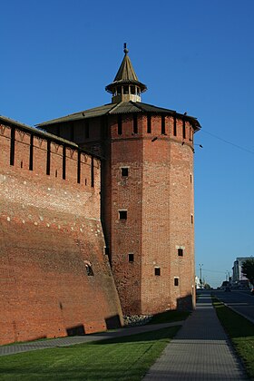 Old Kolomna town - Kremlin 20 Granovitaya Tower.jpg