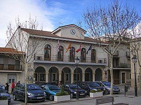 Ayuntamiento de Estremera.JPG