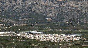 Serra de les Agulles i Benifairó de la Valldigna retall.jpg