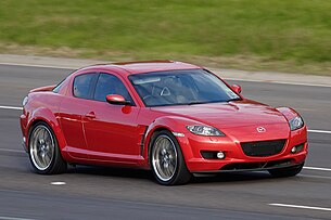 Mazda RX-8 на автостраде
