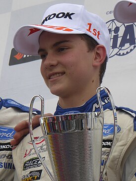 Oscar Piastri - 2017 British F4 Knockhill (Sunday, R4 podium).jpg