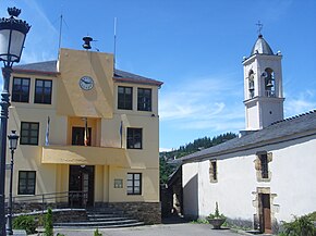 Santa eulalia de oscos, ayuntamiento.JPG