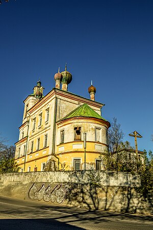 Храм Георгия Победоносца в Торжке, двухэтажный, не действует