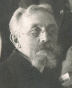 На собрании Российского Общества Красного Креста в Санкт-Петербурге (1905)