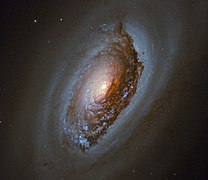 Галактика «Чёрный глаз» (NGC 4826)