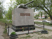 T-34 gun turret on Universitetsky Prospekt 002.JPG