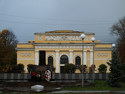 Бывшее здание манежа 146-го пехотного Царицынского полка