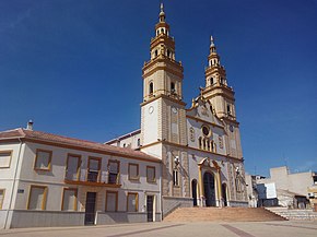 Iglesia Nuestra Señora de la Asunción en el barrio de Campoamor de Alcantarilla (Murcia).jpg