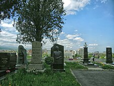 Пантеон с захоронениями выдающихся жителей Владикавказа и Северной Осетии