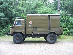 Дезинфекционно-душевой автомобиль ДДА-66 на базе ГАЗ-66 для камерной (горячим водяным паром, либо парами дезинфектантов) обработки вещей и нагрева воды для помывки