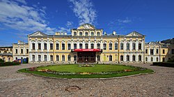 Фонтанный дом в Петербурге (дворец Шереметевых на Фонтанке)