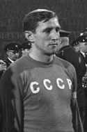 Защитник Альберт Шестернёв был капитаном сборной СССР в 1960-е годы
